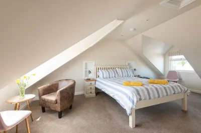 Heron Cottage , 8 New Street.  Spacious Town House in Padstow Old Town