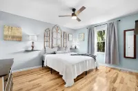 Beautiful+Spacious+FencedYard🐕Grill+Patio+Walk2Park+27MileBikeTrail🚴‍♀️ 酒店