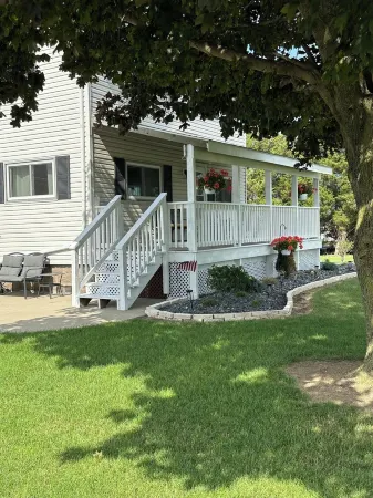 Rich's Gone-Fish-Inn