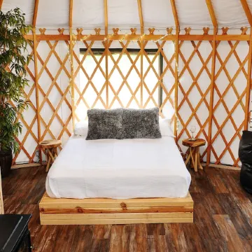 Luxury Yurt for Couples with Hot Tub on Deck
