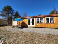 Forest Moon Cottage Hotel dekat Tompkins Cortland Community College