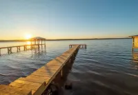 Welcome to Catfish Cabin!