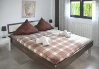 Modern bungalow with heated pool, 50m from the sea - whirlpool - - 4-Star