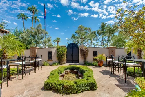 STR 2025 002405 - Tuscan Camelback Mountain Mansion - Close to Everything!!