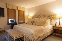 Sun Valley retreat at Lodge II Condos with garage and Resort Amenities Hotels in Sun Valley