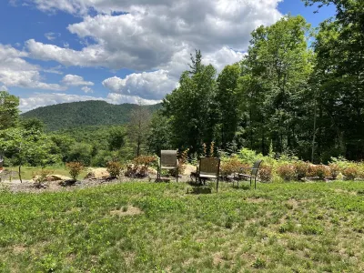 Handcrafted mountain cabin with gorgeous views Hotels near Hooper Garnet Mine