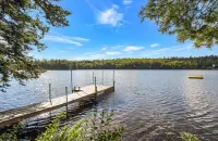 Quintessential Maine cabin w/ private waterfront