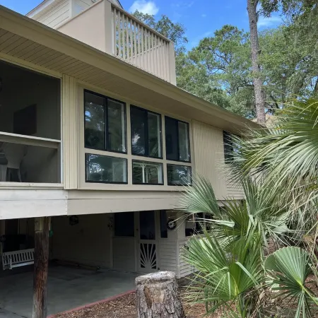 Edisto Beach Peach!—beautiful renovated condo on golf course & close to beaches