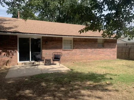 The House with the Blue Door Отели рядом с достопримечательностью «STASH»