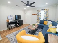 Cottage Row: Leontyne Hotels in Laurel