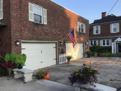 Spring is for Hiking! in Town-Private Hot Tub-2 Bikes-Shawnee National Forest