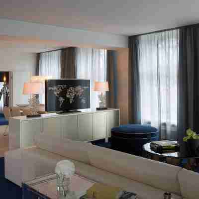 ルネッサンス ハンブルク ホテル Rooms