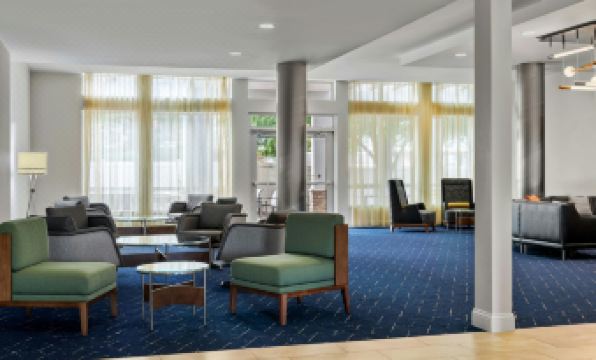 Courtyard Evansville East