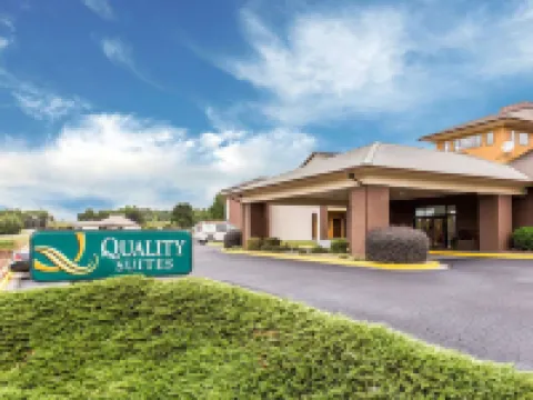 Quality Suites Hickory South Hoteles en Hickory