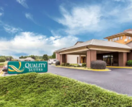 Quality Suites Hickory South