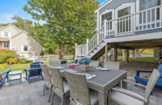 Ocean View Family Home, Game Room, Walk to Beach & Nubble Lighthouse!