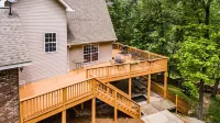 Smith Lake ,Off I65,Sleeps 25, Rocket Fiber Internet!  Deep Water, Pets Ok. Hotels near Arrowhead RV Resort at Smith Lake, Crane Hill AL
