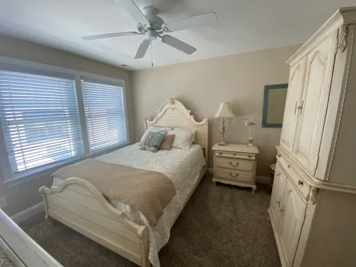 9th & Wesley Ave - Downtown fantastic location