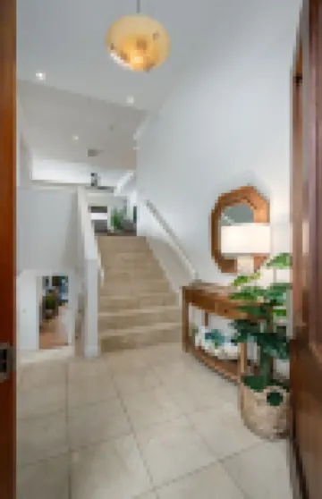 I.P.M PRESENTS: HOOLEI 99-2 BRAND NEW REMODEL - WOW! FLEXIBLE CANCELATION POLICY