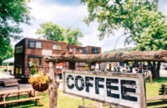 The Sycamore House in the Heart of Historic Leipers Fork Village - Franklin, TN