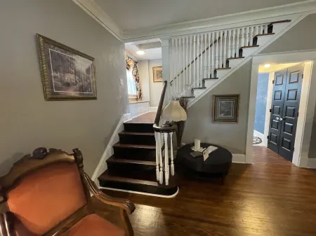 Lg Historic.  2 bulk MSU. Hammond.  OTC.  Downtown close