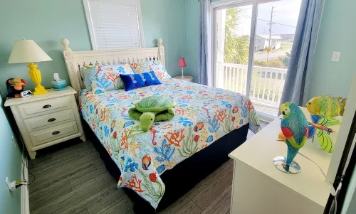 Surf City • Views, Views, and more Views! - 2-Star
