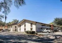 Motel 6 Tallahassee, FL North Monroe Hotels in Tallahassee