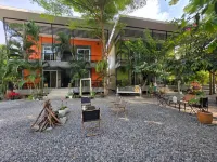 Bansuanrimnam Pakchong Resort