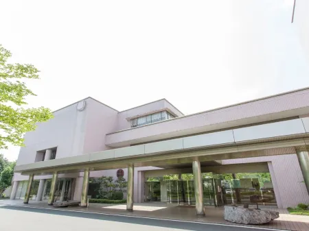 Hotel Royal Hill Fukuchiyama and Spa Отели в г. Фукутияма
