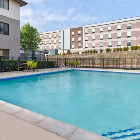Hawthorn Extended Stay by Wyndham Bedford - Dallas