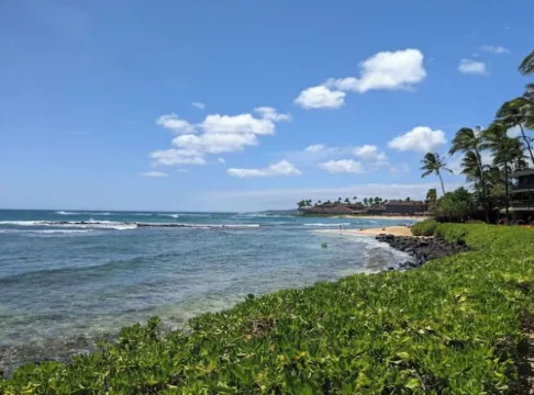 Awesome Beach Condo with A/C in Sunny Poipu, Kauai
