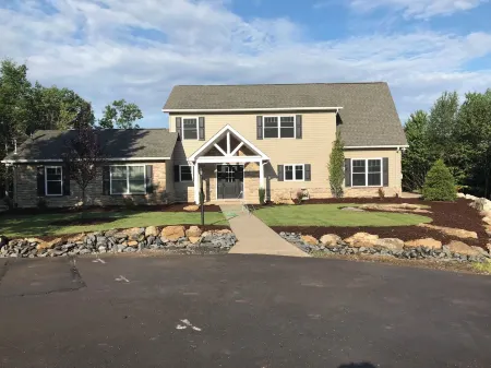 Newly built Luxury Mountain Chalet home offering spacious & comfortable living!