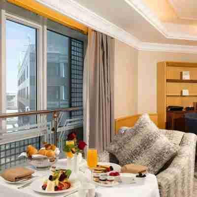 Maden Hotel Dining/Meeting Rooms