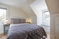 In-Town Glen Mary Cottage