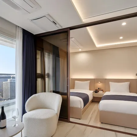 HOTEL THE BOTANIK SEWOON MYEONGDONG