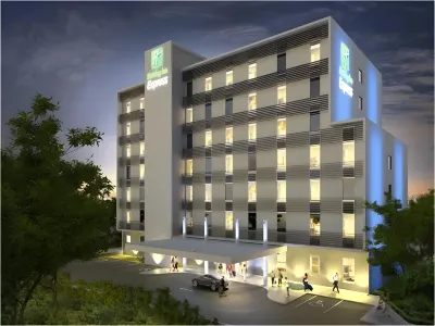 Holiday Inn Express Managua Hotels near Metropolitan Cathedral of the Immaculate Conception