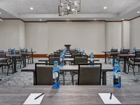هوم2 سويتس باي هيلتون هيوستون ميديكال سنتر، تكساس Hotels near محطة سميث لاندز