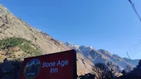 Tirthan Stoneage inn