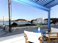 Om Living Milos Hotel di Kimolos