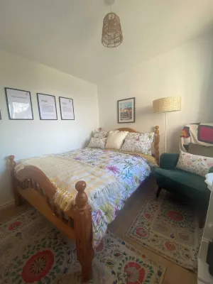 R and B 溫暖舒適小木屋