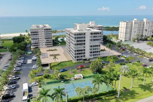Breathtaking Beachfront Luxury  2Br Gulf-Front Oasis with Panoramic Views