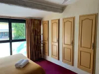 Maison de Village en Pierres, à 5minutes de L'isle sur la Sorgue