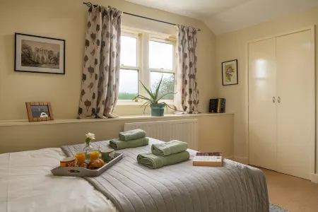 A spacious and comfortable cottage