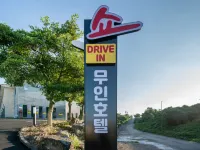 Jeju Aewol Show Drive in Unmanned Hotel Hotels near Geumsungdang