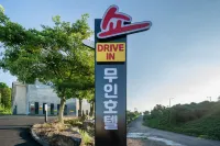 Jeju Aewol Show Drive in Unmanned Hotel - Inns