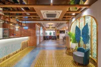 The Lemon Grass Hotel