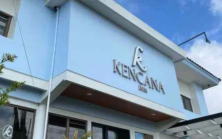 Kencana Hotel Отели рядом с достопримечательностью «Ambarawa Railway Museum»