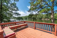 Quaint Lakefront Home on Lake Hamilton w/ Game Room & Boat Dock! Great Location!