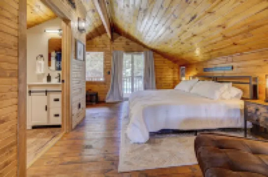 2 Mountain Cabins on 40 acres