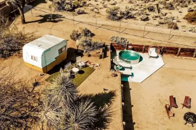 Cozy Rustic Home Minutes to Joshua Tree Nat'l Park